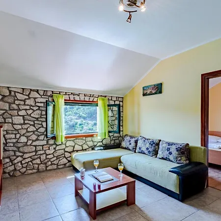 Crnja Luka I Blato (Korcula)