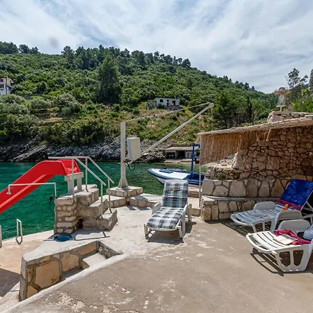 Crnja Luka I * Blato (Korcula)