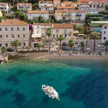 2 Bedroom Gorgeous In Blato (Korcula)
